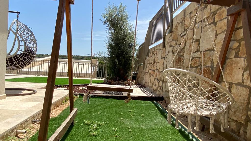 אחוזת ריזורט בוטיק צפון  4  נופש - וי פור ויקיישן - V for Vacation