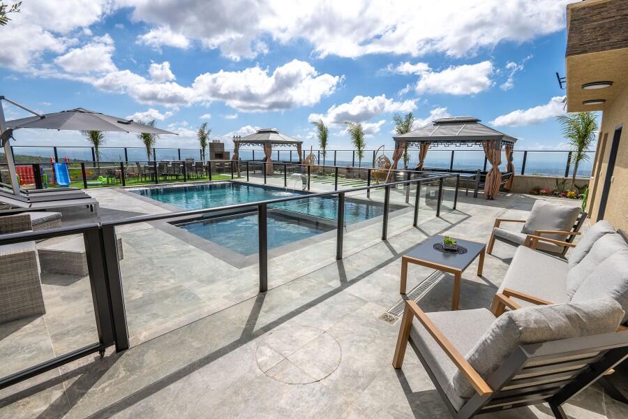 וילה נוף לים ירכא צפון  21  נופש - וי פור ויקיישן - V for Vacation