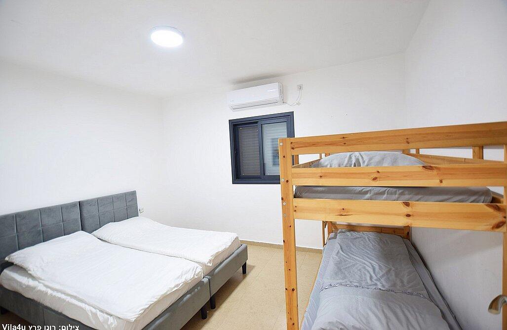 הפינה בכפר מרכז  18  נופש - וי פור ויקיישן - V for Vacation