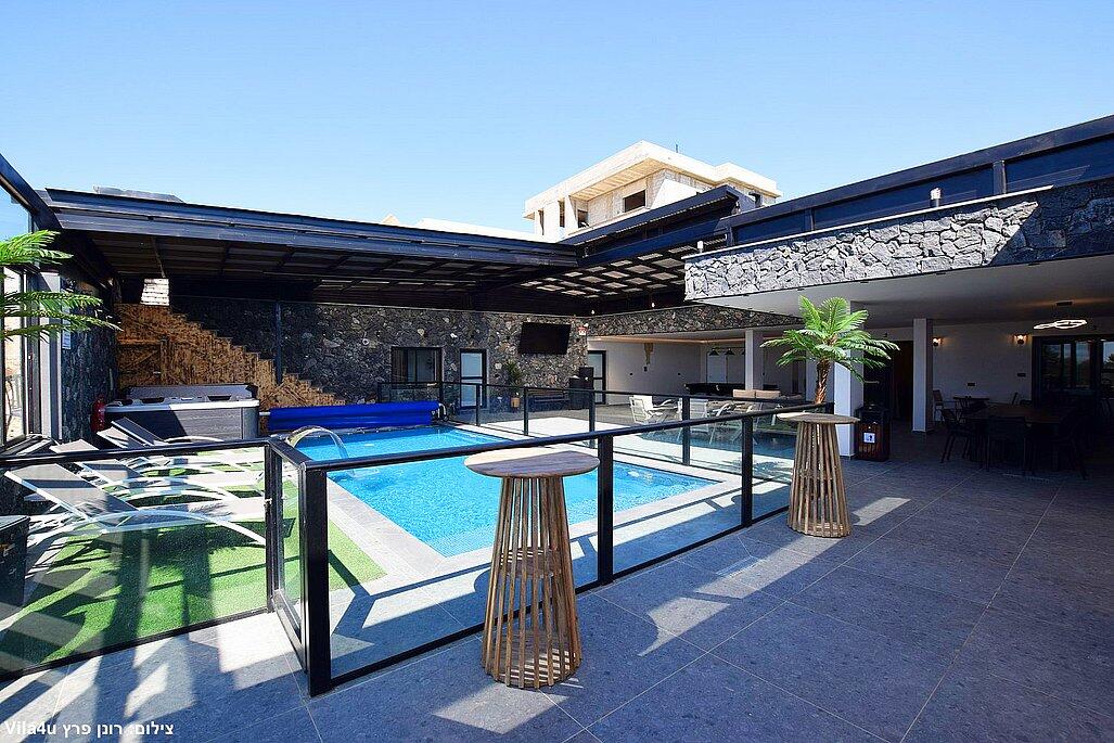 וילה איידר ויליג' צפון  16  נופש - וי פור ויקיישן - V for Vacation