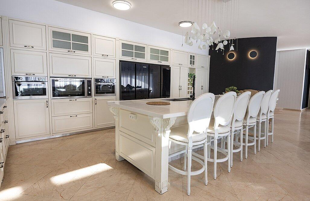 גני הצוק - וילת אירוח צפון  33  נופש - וי פור ויקיישן - V for Vacation