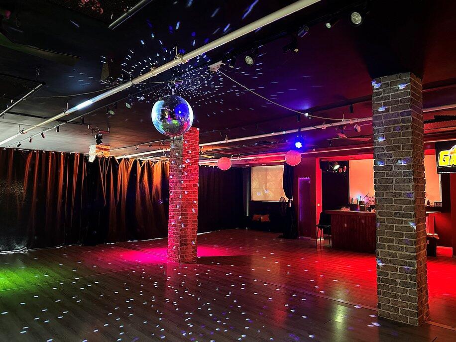 מתחם גסולינה ראשון לציון מרכז  9  לופט 4 יו