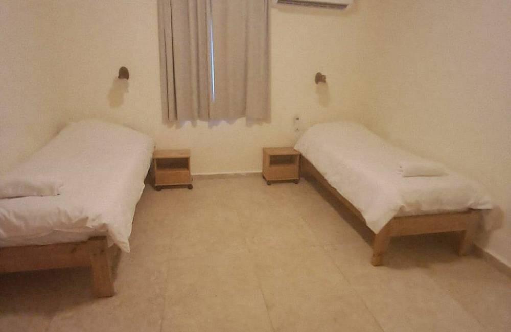 אחוזת דלתון צפון  16  נופש - וי פור ויקיישן - V for Vacation