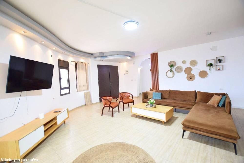 וילה האירוח הגלילי צפון  10  נופש - וי פור ויקיישן - V for Vacation