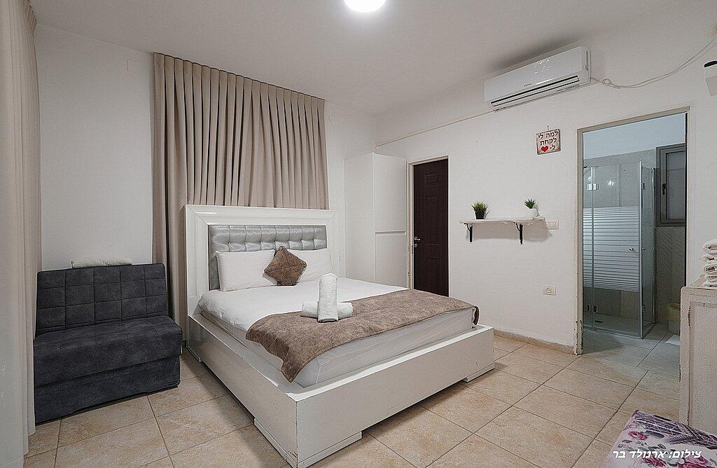 וילה ונילה צפון  18  נופש - וי פור ויקיישן - V for Vacation