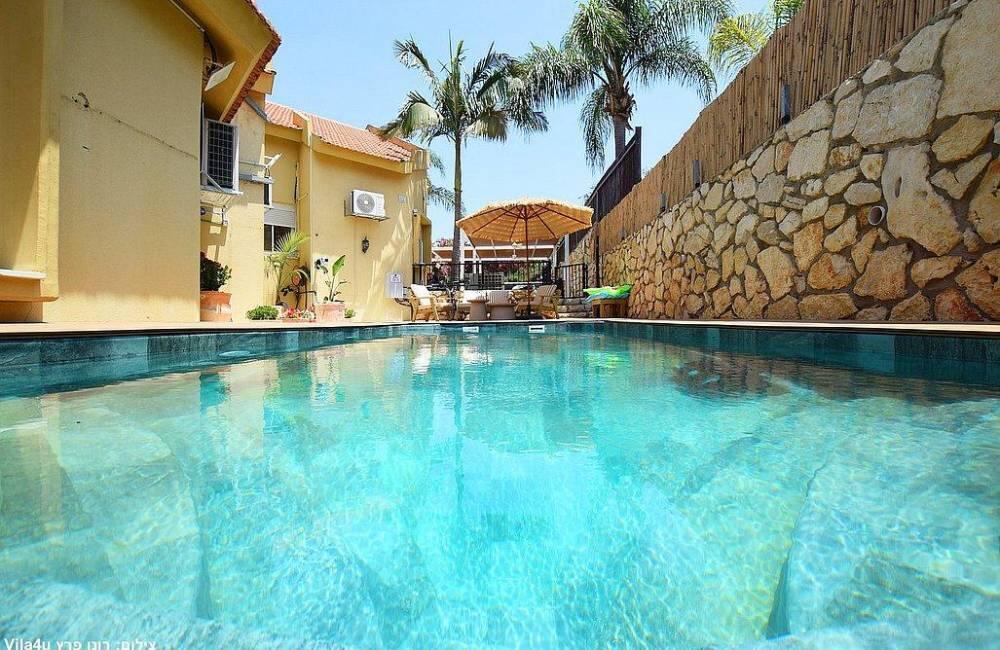 וילה ארבל 74 צפון  7  נופש - וי פור ויקיישן - V for Vacation