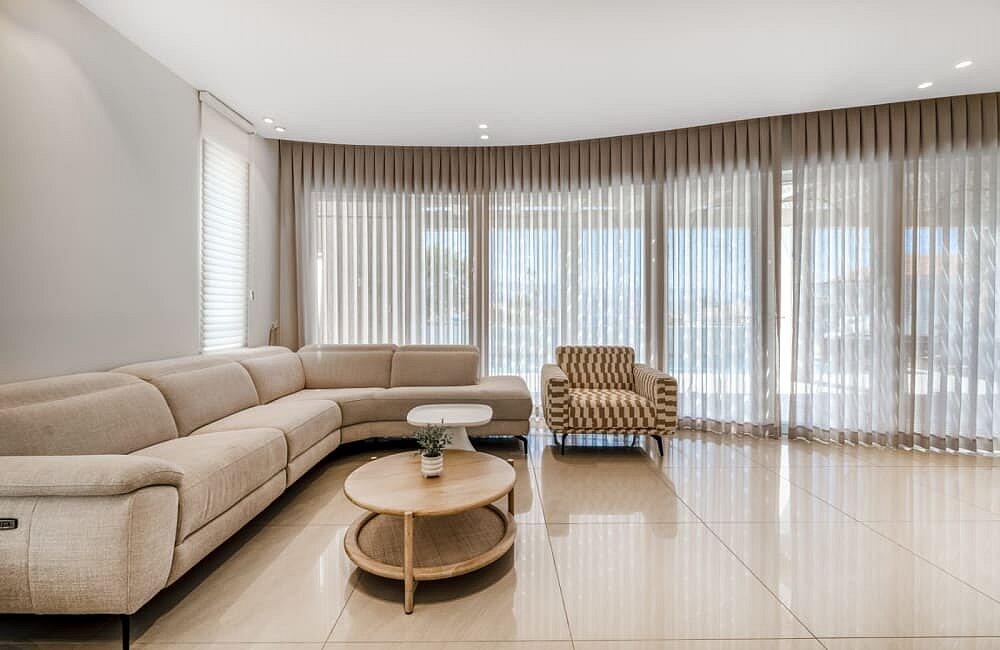 וילה קטלינה דרום  25  נופש - וי פור ויקיישן - V for Vacation