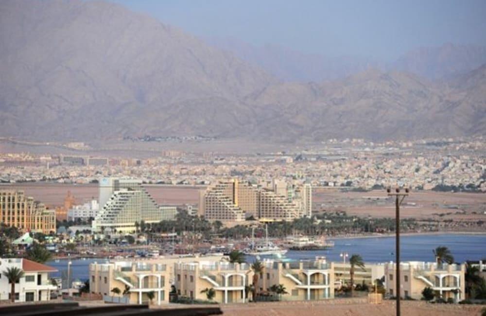 וילה גל דרום  17  נופש - וי פור ויקיישן - V for Vacation