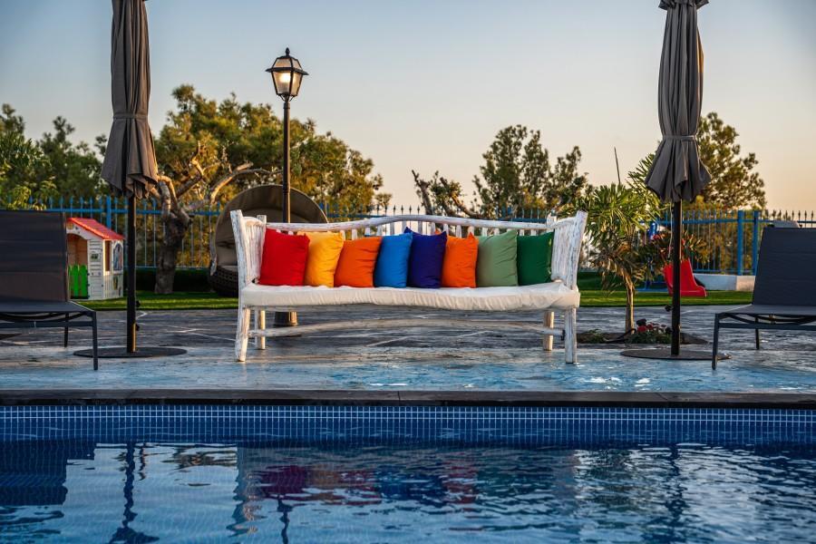 אחוזת מיקונוס ירכא צפון  18  נופש - וי פור ויקיישן - V for Vacation