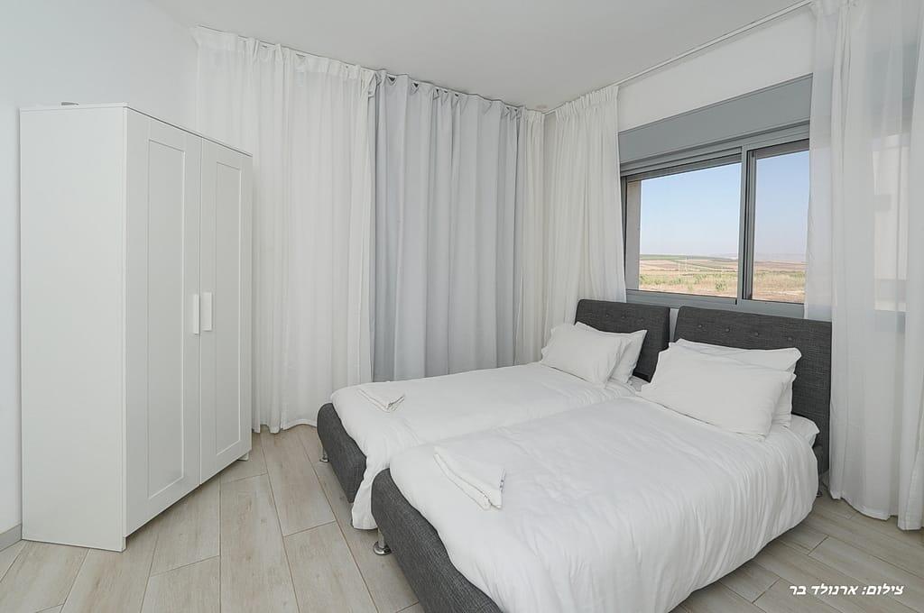 וילה דקל כחול צפון  31  נופש - וי פור ויקיישן - V for Vacation