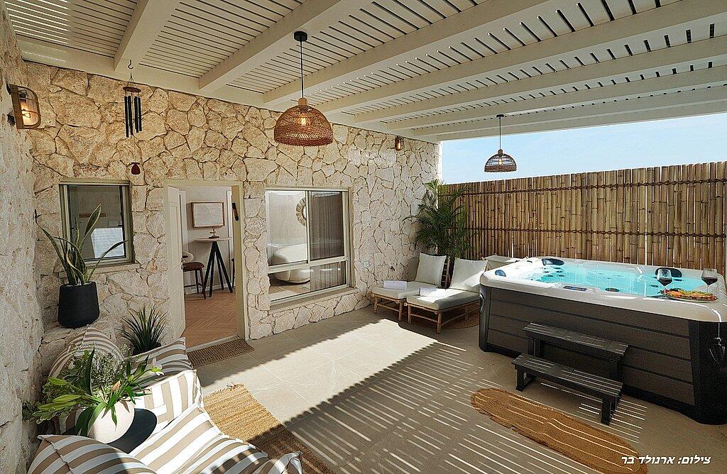 סוויטות שילו - Shilo Suites צפון  8  נופש - וי פור ויקיישן - V for Vacation