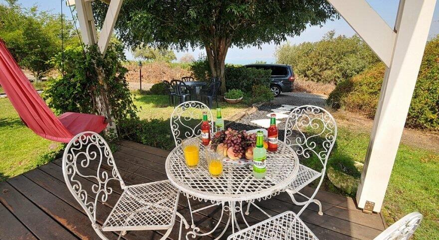 נופים בלבן צפון  15  נופש - וי פור ויקיישן - V for Vacation