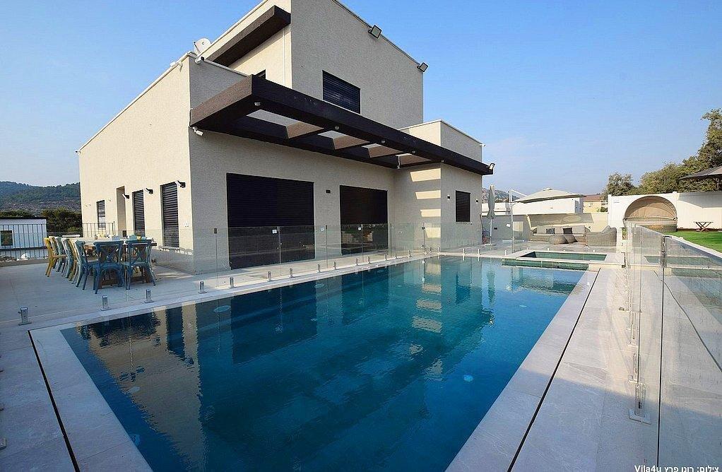 וילה סיימון רויאל צפון  21  נופש - וי פור ויקיישן - V for Vacation