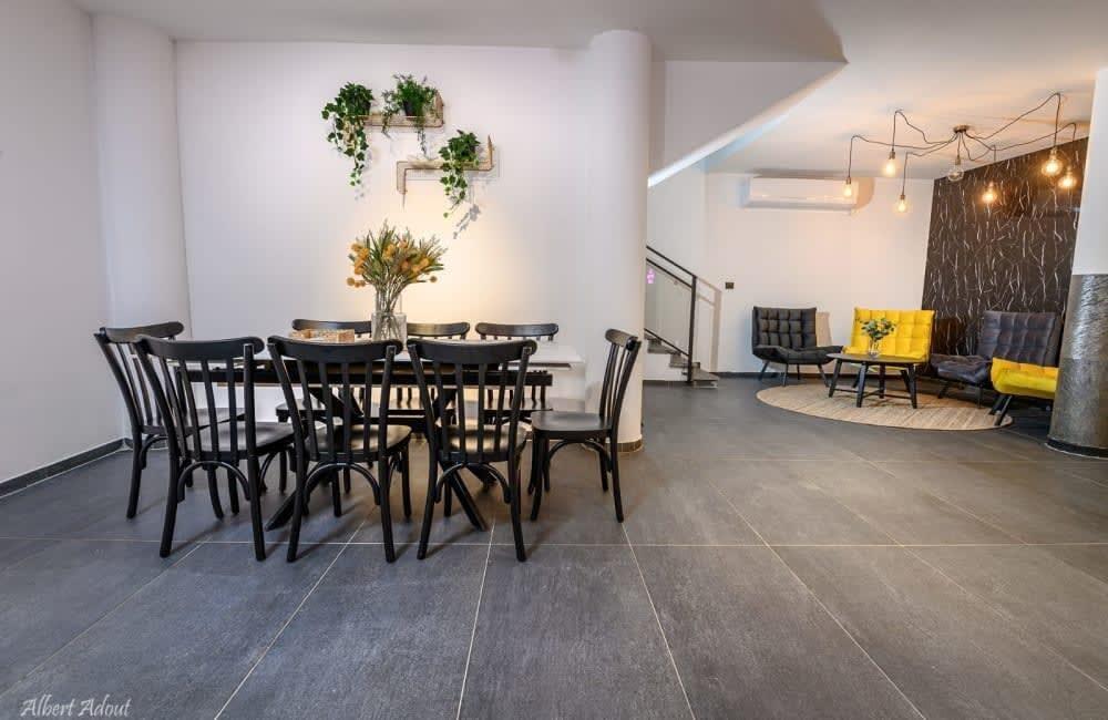 תאי בוטיק הוטל צפון  8  נופש - וי פור ויקיישן - V for Vacation