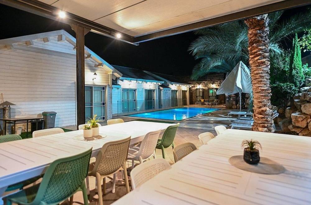 אחוזת לירי ריזורט צפון  33  נופש - וי פור ויקיישן - V for Vacation