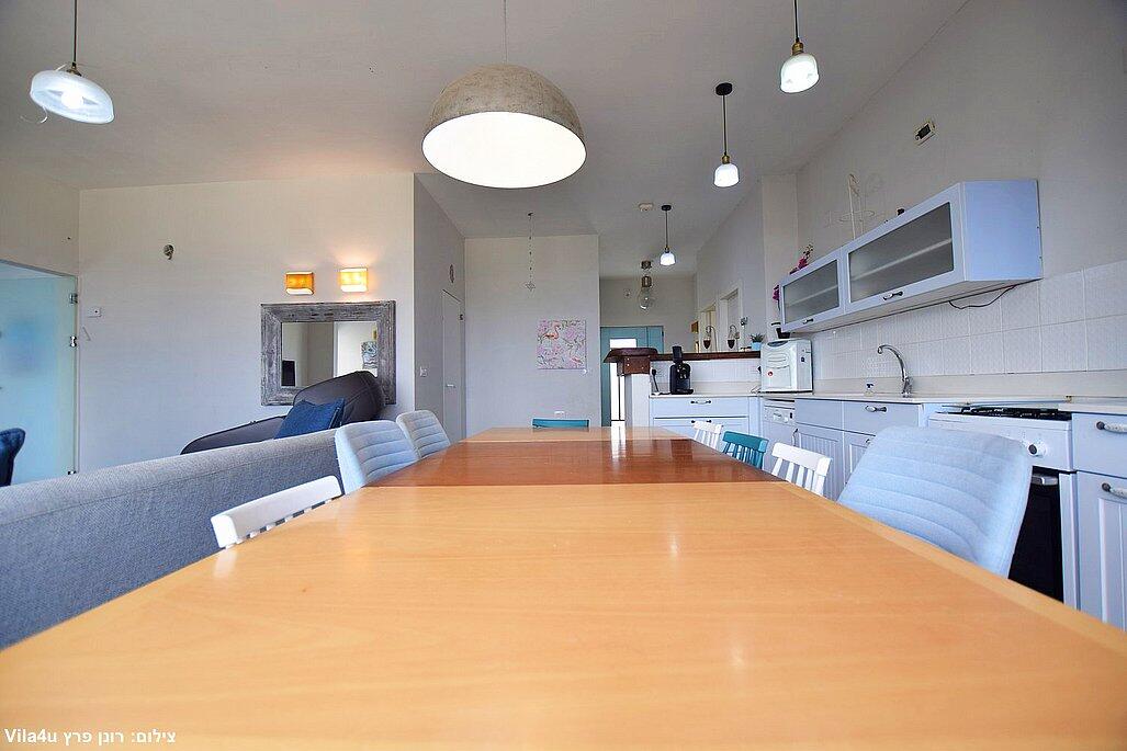 וילה בלו ביי צפון  19  נופש - וי פור ויקיישן - V for Vacation