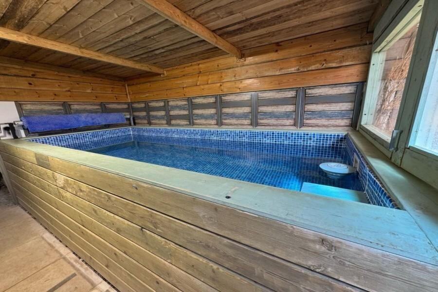 שיר החורש צפון  19  נופש - וי פור ויקיישן - V for Vacation