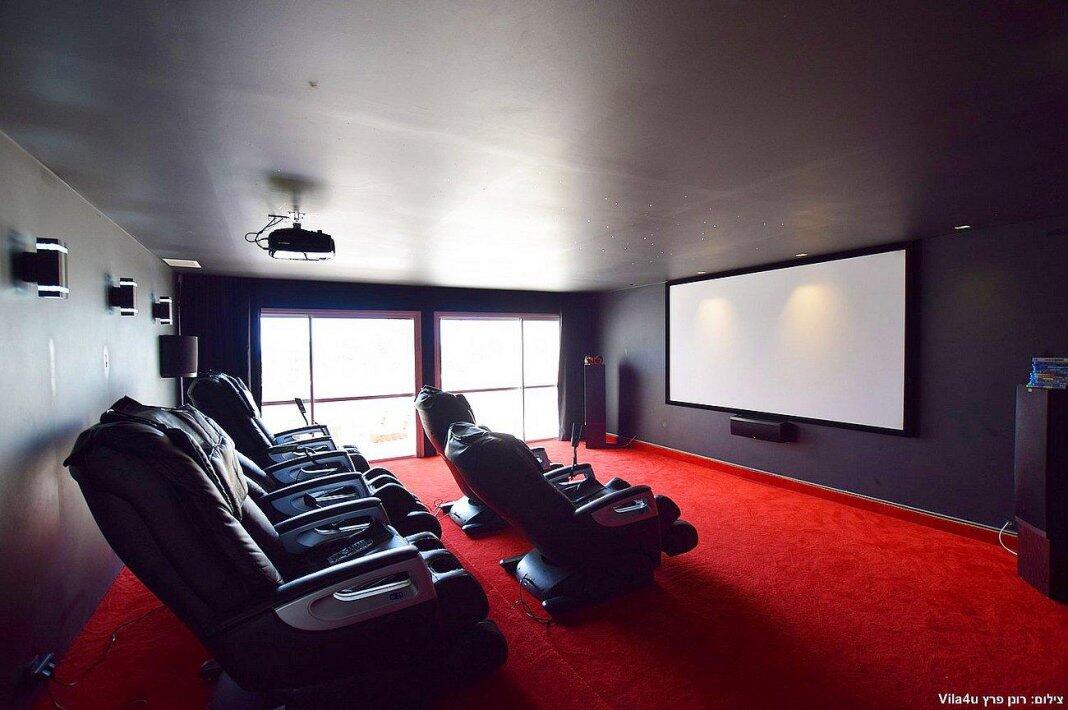 וילה בנגמין על הים מרכז  16  נופש - וי פור ויקיישן - V for Vacation