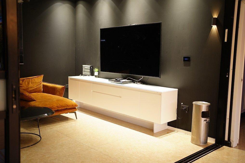 אחוזת וילוקס - Vilux מרכז  26  נופש - וי פור ויקיישן - V for Vacation