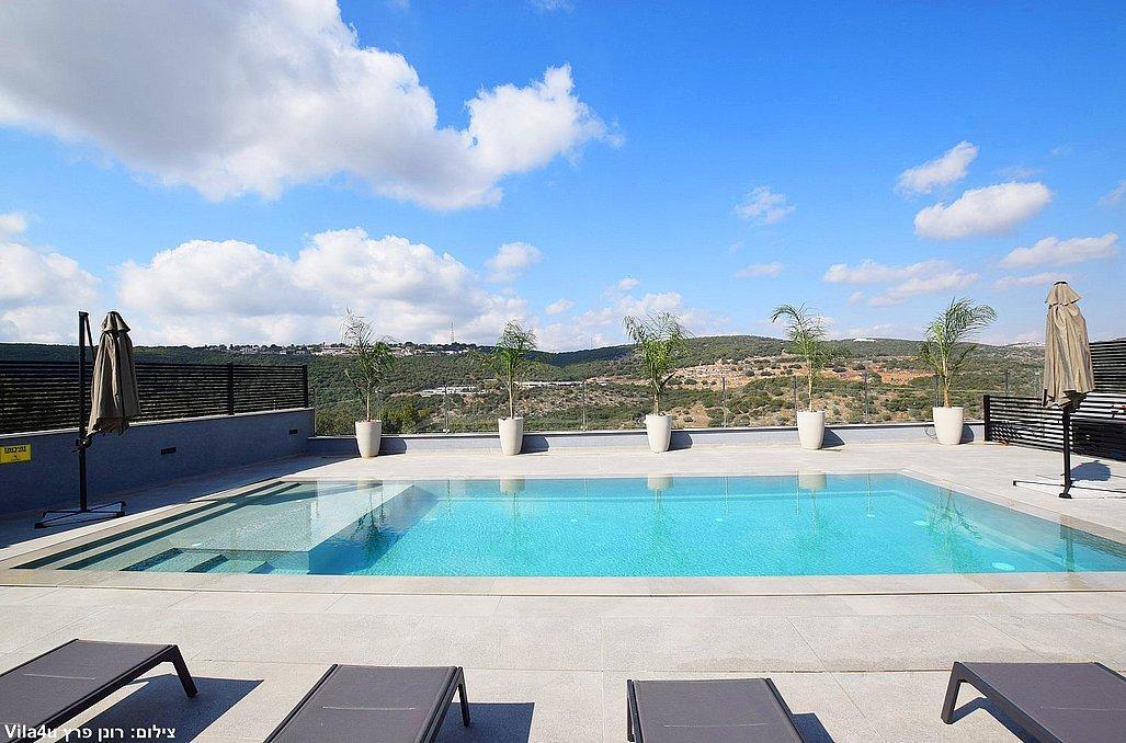 וילה מול ההר צפון  2  נופש - וי פור ויקיישן - V for Vacation