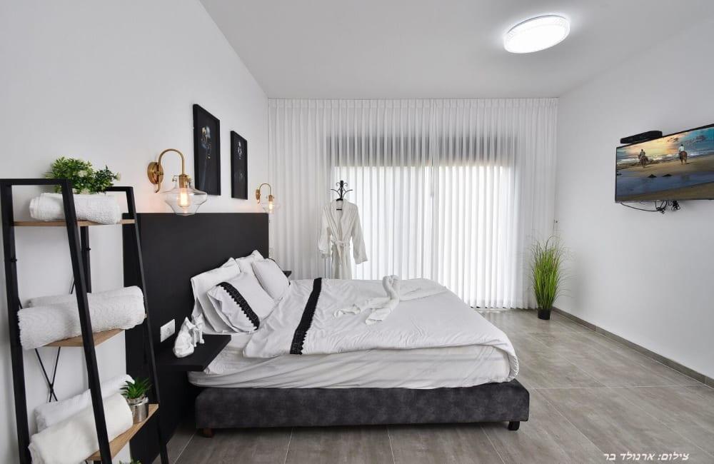 וילה אלרוב צפון  33  נופש - וי פור ויקיישן - V for Vacation