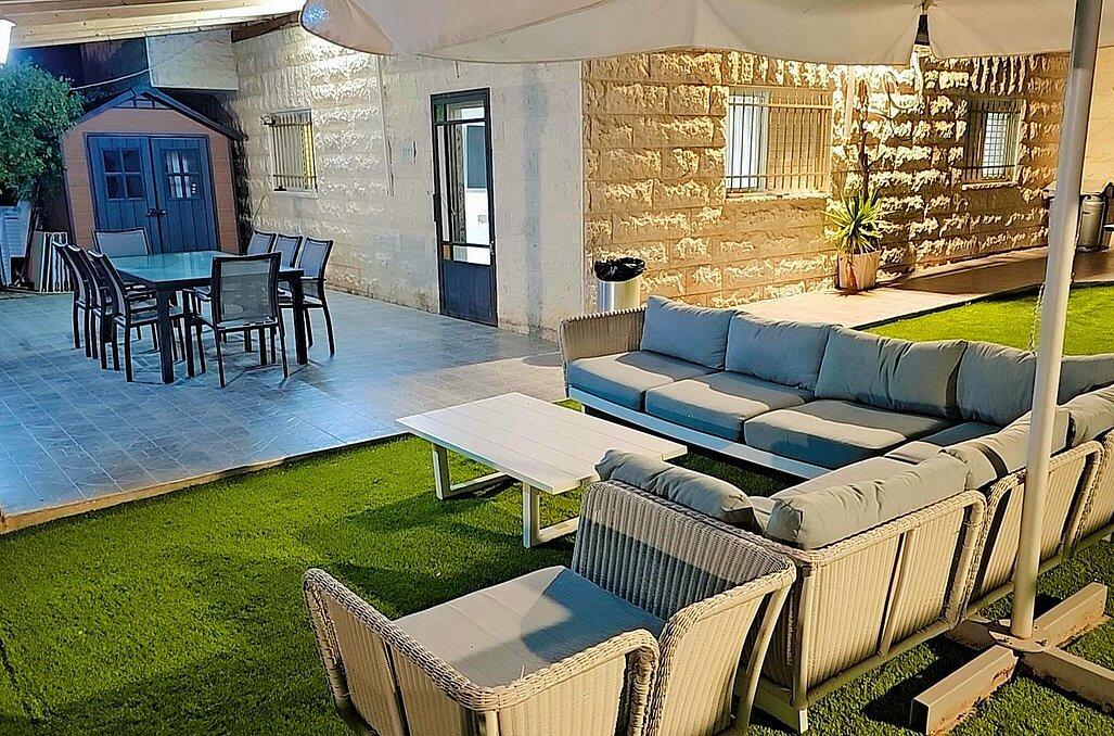 אחוזת שדות מיכה מרכז  19  נופש - וי פור ויקיישן - V for Vacation