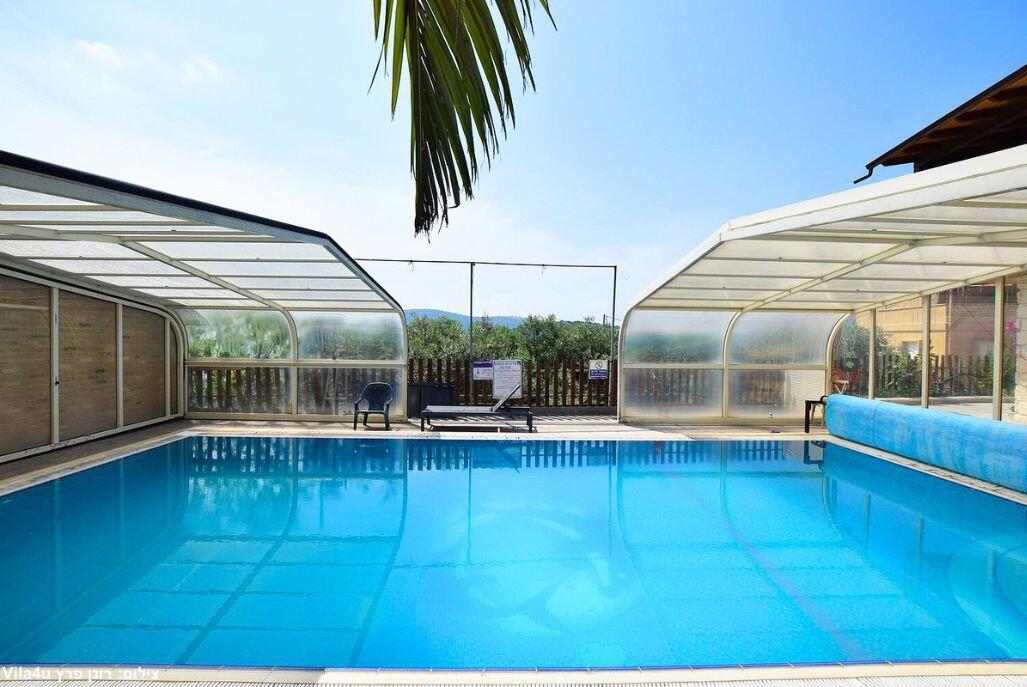 אחוזת שלמה צפון  19  נופש - וי פור ויקיישן - V for Vacation