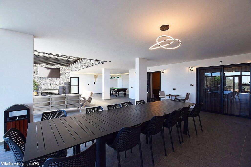 וילה איידר ויליג' צפון  32  נופש - וי פור ויקיישן - V for Vacation