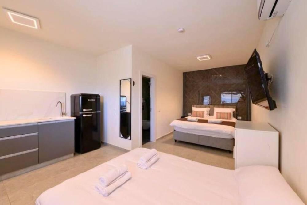 וילה מינרל - אל ים המלח דרום  8  נופש - וי פור ויקיישן - V for Vacation