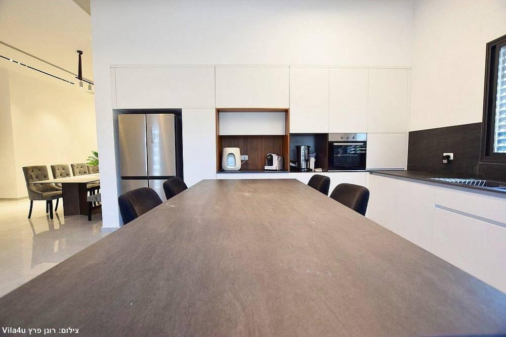 אחוזת ליבי צפון  13  נופש - וי פור ויקיישן - V for Vacation