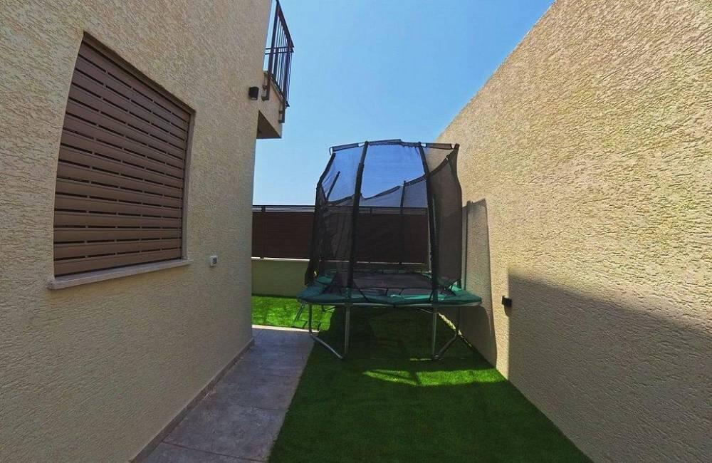 וילה כוכב טבריה צפון  19  נופש - וי פור ויקיישן - V for Vacation