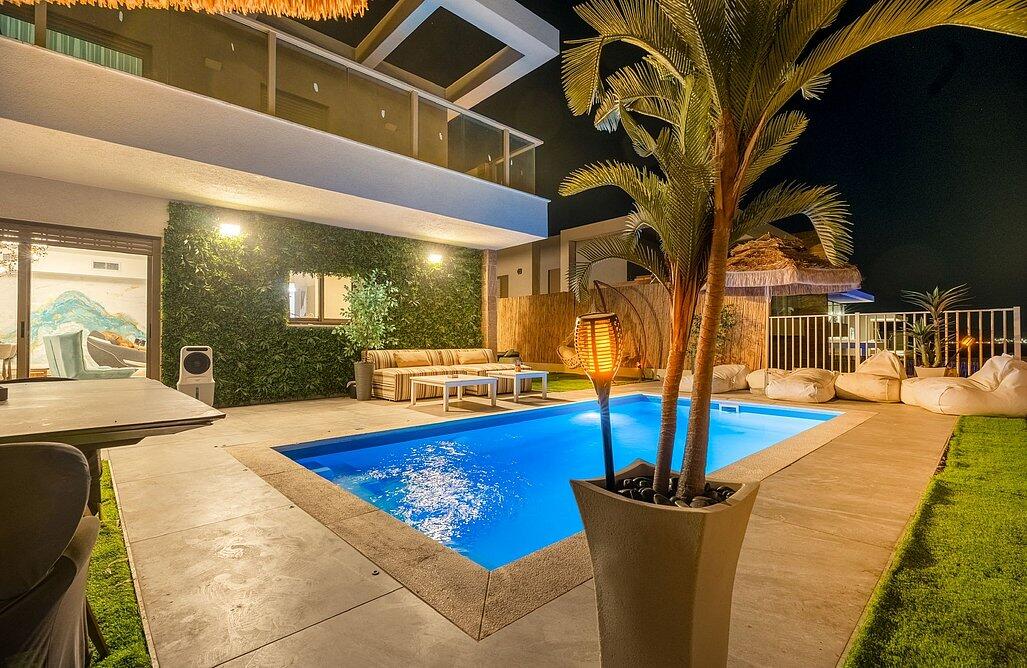 בית של אהבה בלב אילת דרום  20  נופש - וי פור ויקיישן - V for Vacation