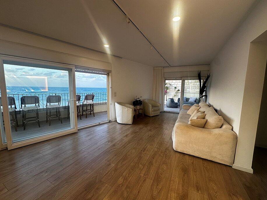 גורדונס - גג על הים מרכז  4  לופט 4 יו