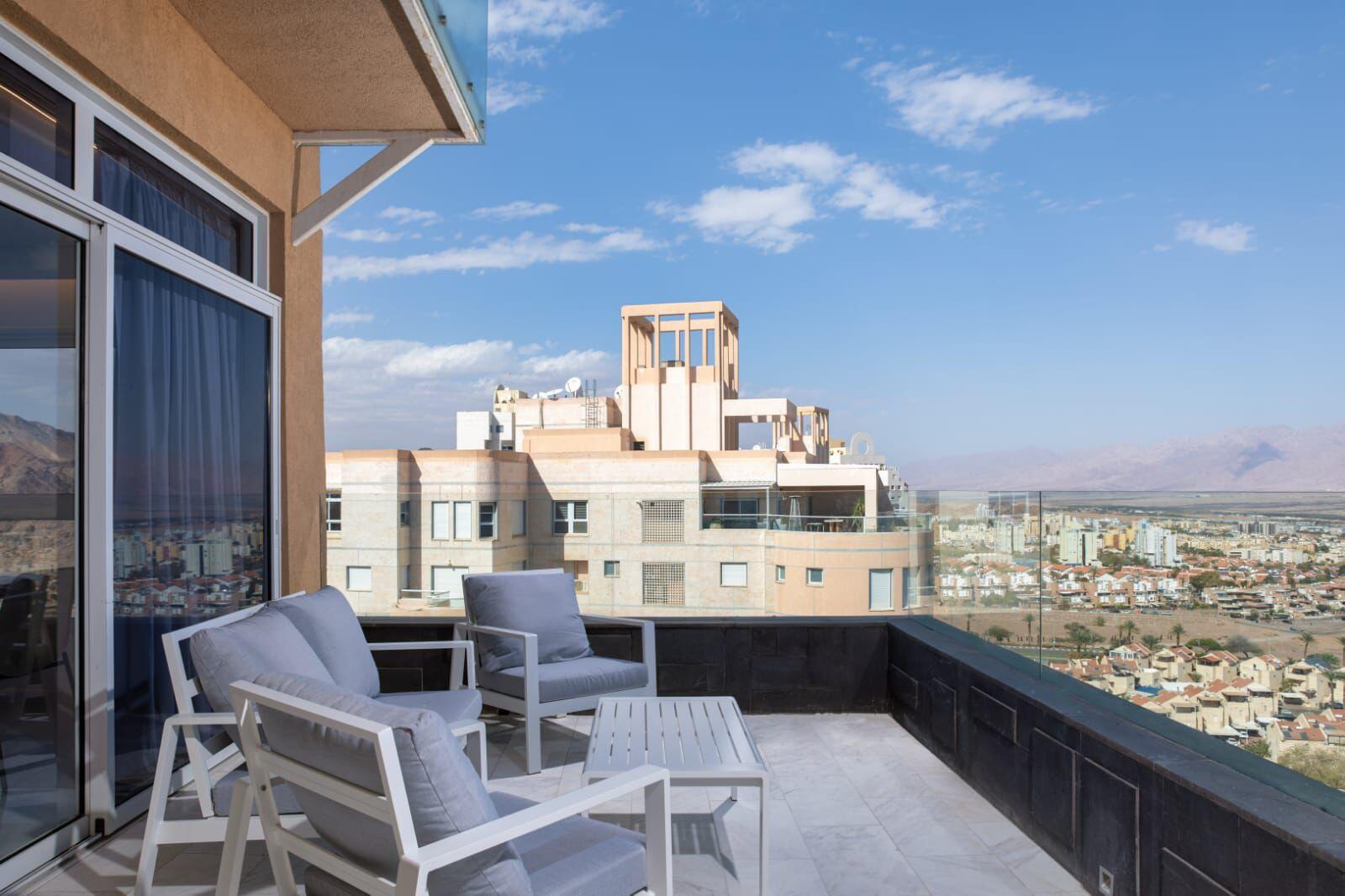 נגיעה מהשמיים דרום  10  נופש - וי פור ויקיישן - V for Vacation