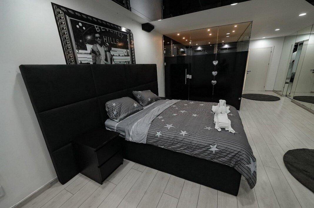 וילה בנגמין על הים מרכז  10  נופש - וי פור ויקיישן - V for Vacation