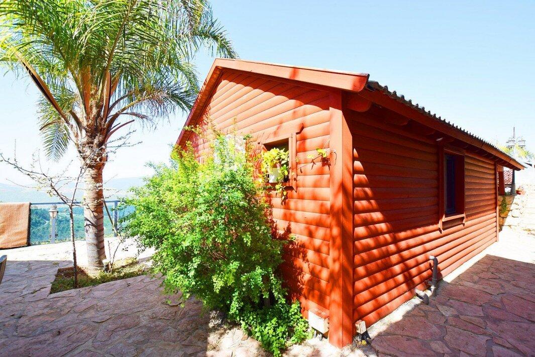 בקתות נוף אורנים צפון  4  נופש - וי פור ויקיישן - V for Vacation