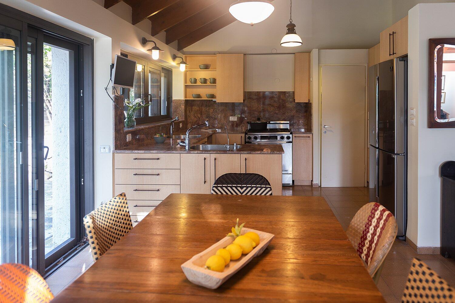 וילה בית זית מרכז  40  נופש - וי פור ויקיישן - V for Vacation