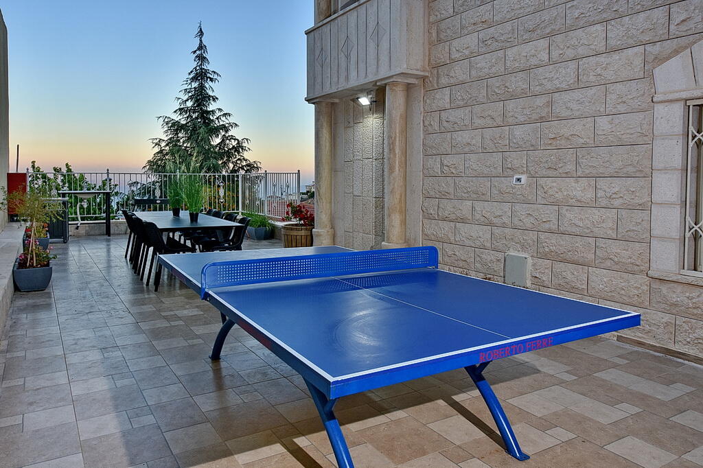 וילה קינג פאלאס צפון  7  נופש - וי פור ויקיישן - V for Vacation