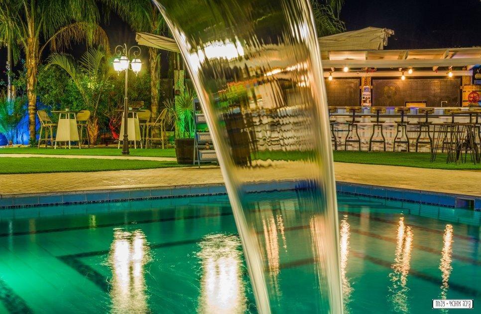 ארטמיס מרכז  30  נופש - וי פור ויקיישן - V for Vacation