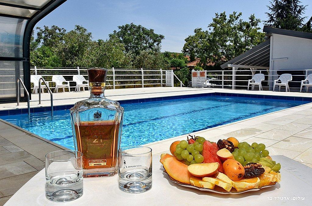 אחוזת נירוונה בגליל צפון  2  נופש - וי פור ויקיישן - V for Vacation