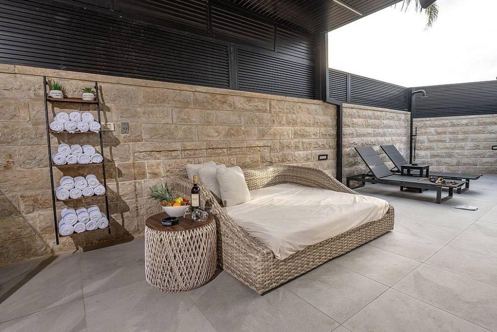 אחוזת ליאור בגפן מרכז  8  נופש - וי פור ויקיישן - V for Vacation