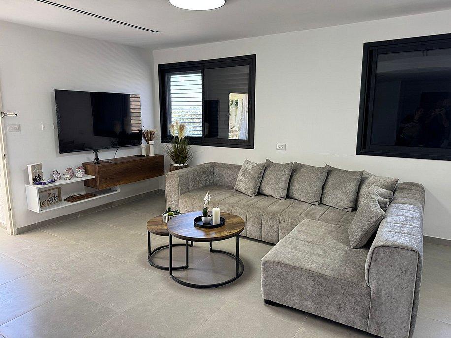 וילה אלמה מרכז  16  נופש - וי פור ויקיישן - V for Vacation