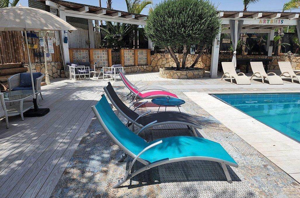 ארטמיס מרכז  15  נופש - וי פור ויקיישן - V for Vacation