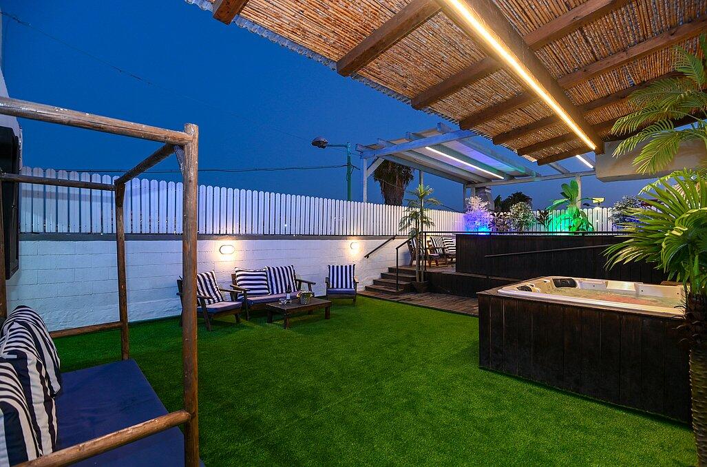 קומת גג מרכז  6  לופט 4 יו