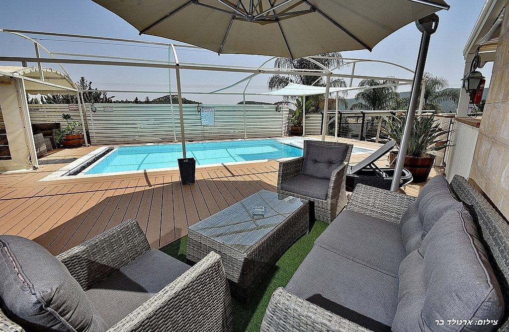 אחוזת נטלי צפון  34  נופש - וי פור ויקיישן - V for Vacation