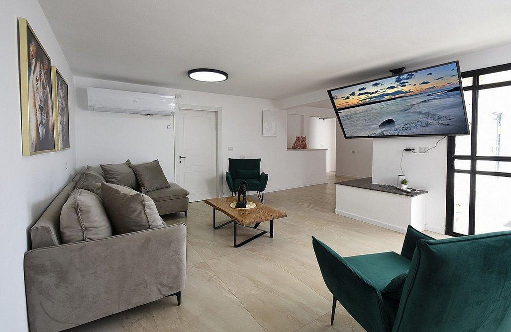 וילת דרים רם - Dream Ram צפון  15  נופש - וי פור ויקיישן - V for Vacation