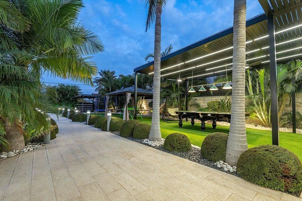 אחוזת ליאור בגפן מרכז  43  נופש - וי פור ויקיישן - V for Vacation