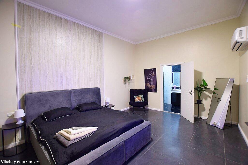 אחוזת הילה צפון  14  נופש - וי פור ויקיישן - V for Vacation