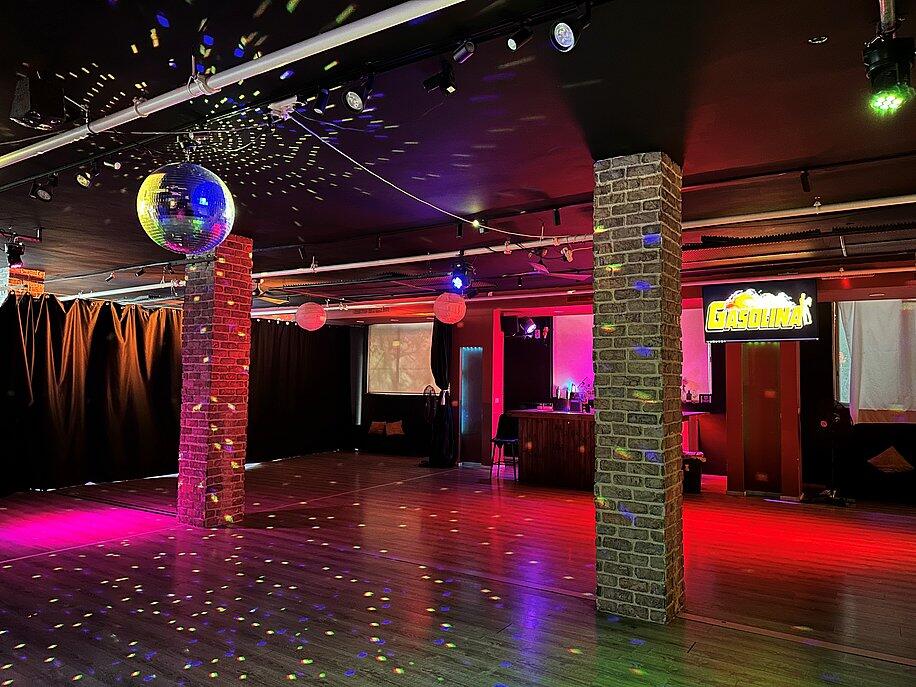 מתחם גסולינה ראשון לציון מרכז  3  לופט 4 יו