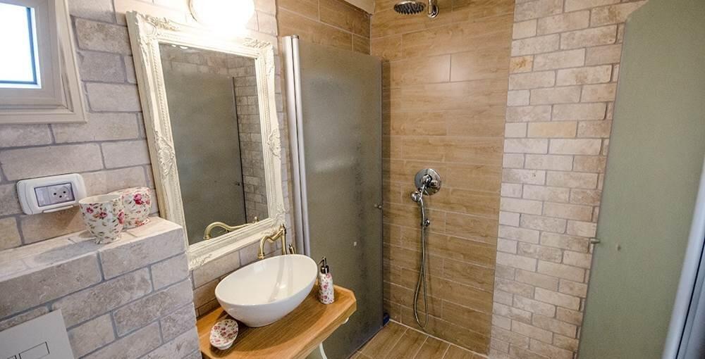 פרובנס בגן צפון  19  נופש - וי פור ויקיישן - V for Vacation